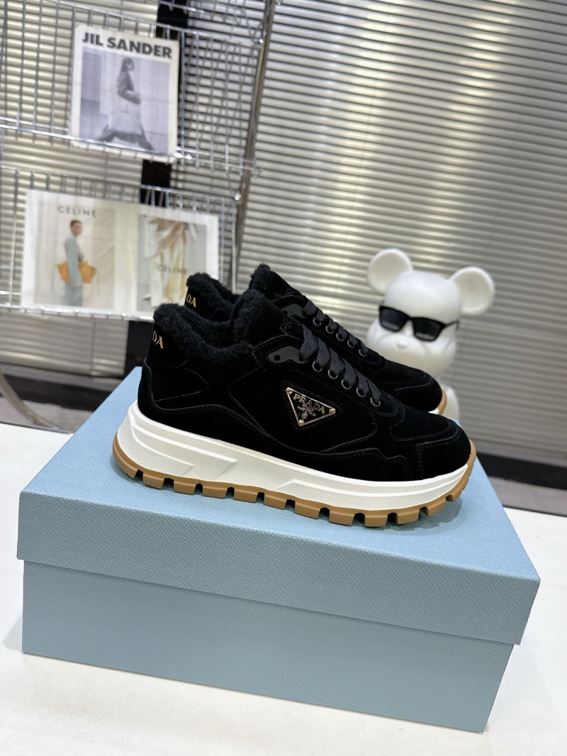 Pra*a sneakers